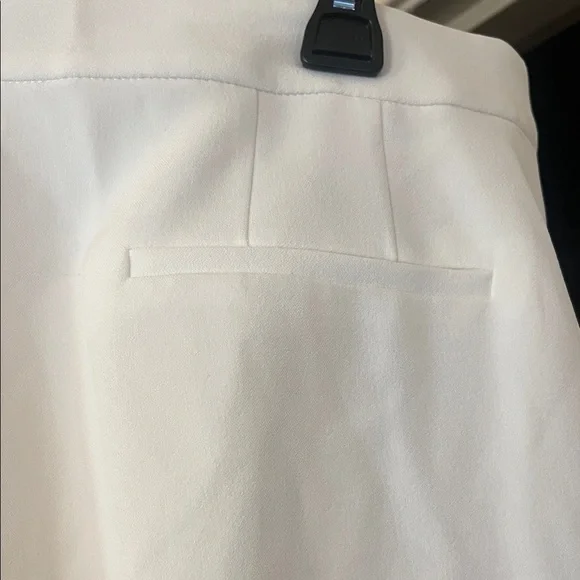 Preston & York Women's Classic White Trousers - Picture 8 of 8